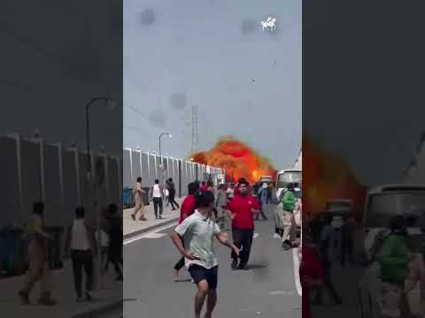 Vídeo mostra míssil iraniano caindo na capital do Catar, Doha