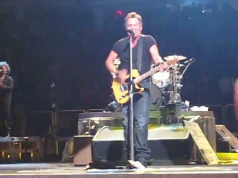 Bruce Springsteen - I Wanna Be sedated (Boston 2009)