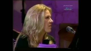 Diana Krall - Fly Me To The Moon,Live &amp; Unplugged In Singapore