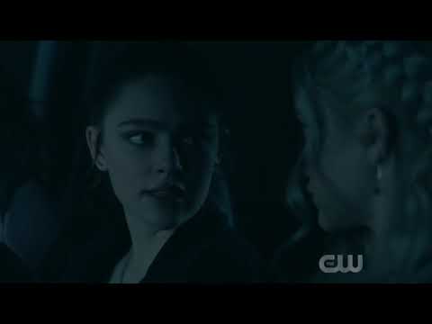 Legacies 1x12 Lizzie & Hope Talk