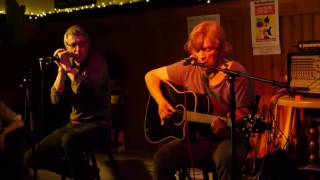 Bewildered - Bootleg Twins im Stragula