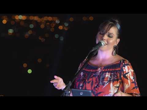 Águas de Março - 60 Anos de Bossa Nova por Mário Brito & Marina Falda