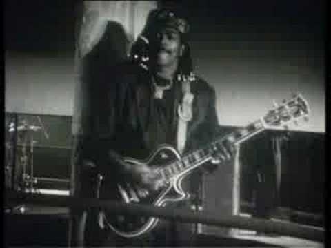 Phil Edwards - Don't Look Any Further