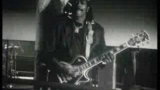 Phil Edwards - Don&#39;t Look Any Further