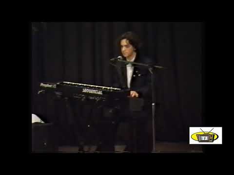 L'esordio di Morgan (Marco Castoldi) - Cantabrianza 1988 - video integrale