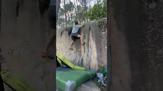 Video thumbnail of Bife na Pedra, 7b. Sintra