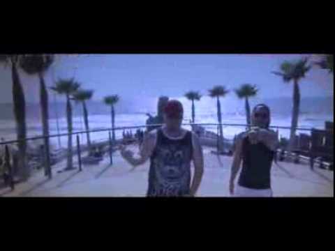 KRYZ ONE FT ARI CORDOVA  MI ESTILO  2015