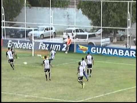 ARILSON LATERAL DIREITO (RIGHT BACK) 2012