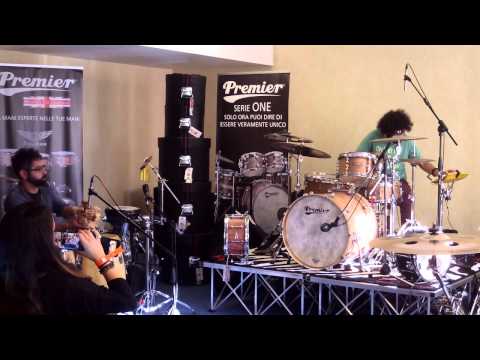 Marcello Piccinini  Reggae and Jamaican Drumming - Ritmi show 2013 Milano