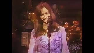 Jennifer Love Hewitt - Cool With You (Music Video)