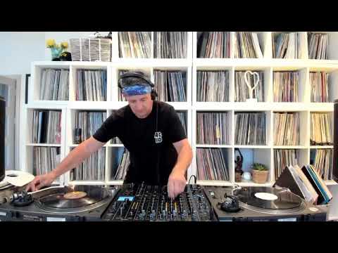 Bushwacka - Vinyl Love Affair Part 17 (16 July 2020)