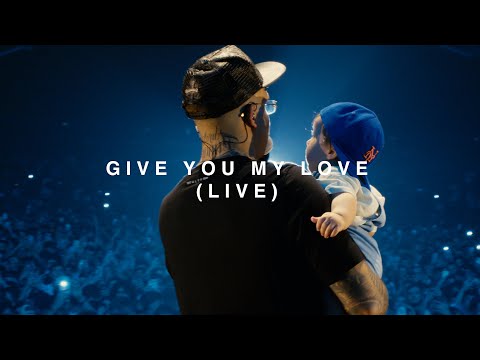 Geolier - Give you my love (Palapartenope Live)