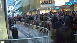 preview picture of video 'Holiday Shopping in Rue Neuve, Brussels (Horrifying crowd at 4th day of Primark opening)'