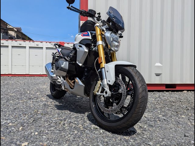 BMW R1250R用ウインドスクリーンならWRS | バイク用スクリーン 