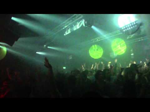 Ministry of Sound Fabio XB playing Sander van Doorn vs Afrojack & R3hab Koko First State Bashup 19 08 11
