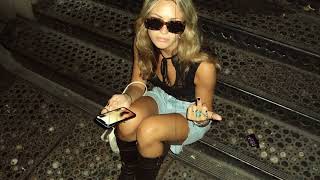 i still dream about her