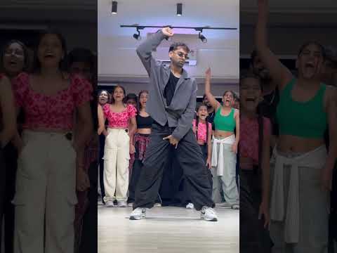 Kiss me baby | Garam Masala | Dance Video | Harsh Bhagchandani Choreography #harshbhagchandani