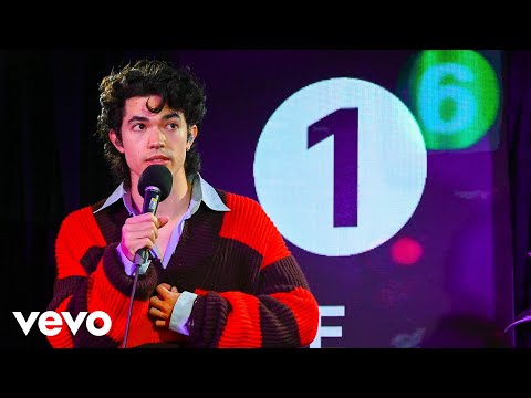 Video: Conan Gray - Actor in the Live Lounge