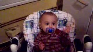 Liam plays along with &quot;les petites marionettes&quot;