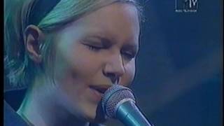 The Cardigans &quot;Rise and Shine&quot; MTV Europe Live Performances 90&#39;s