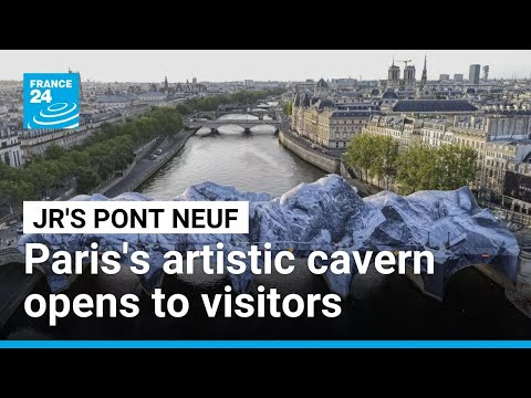 After a long wait, JR's Pont Neuf installation opens to the public
