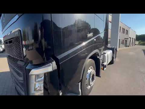 Volvo FH XL, double sleeper