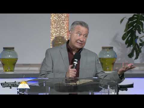 La actitud del que busca el favor de Dios - Pastor Juan Radhamés Fernández - Completo