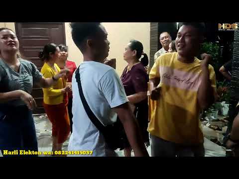 KEGAGALAN CINTA cipt. H. Rhoma Irama (live panggung Remix medley cover by vania angle)