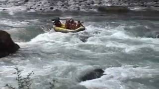 preview picture of video 'White Water Rafting on the Elwha River, pt1.'