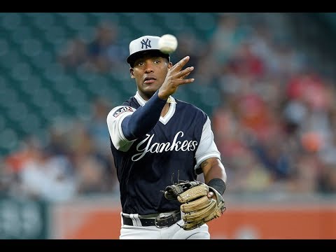 Yankees’ Miguel Andujar works on defense at 3rd base