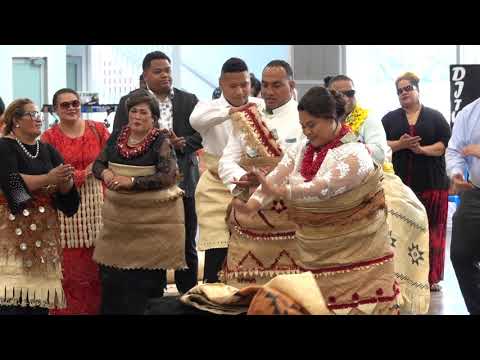 Mr & Mrs Nau: Brides Tau'olunga (Part3H)