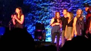 Sara Bareilles featuring Sonos - Gravity