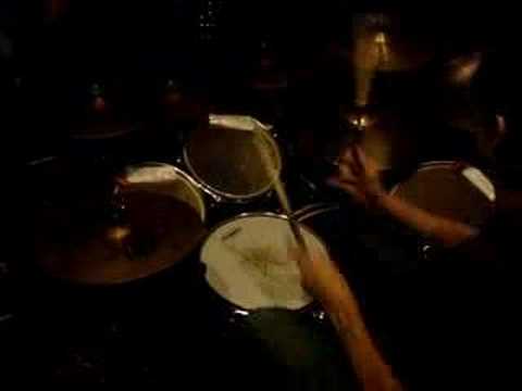 Steve Dedoes Krimson Reign drum video