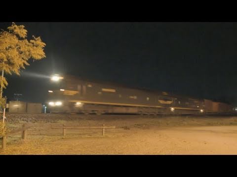 Australian Freight Train - Railways of Australia - PoathTV