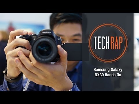 Samsung NX30 Smart Camera hands-on