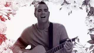 Glee Season 1 Music = Sweet Caroline (Extended Version)