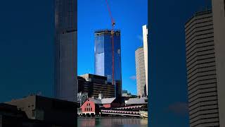 Boston Skyline with South Station project tower crane 🇺🇸🏗💥#cranespotting #construction #cranes