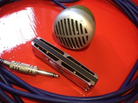 How to hold a harmonica microphone - blues harmonica lesson