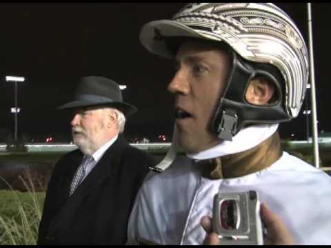 Muscle Hill wins 3YO Colt Trot - Breeders Crown 2009 - Harness Racing Hoof Beats standardbred