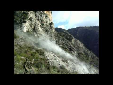 Frana incredibile durante escursione ai bunker zona Airole (IM)