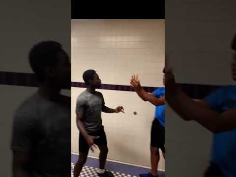 #fight #fighting #slap #viral #funny #tiktok #embarrassing #school #crazy #ishowspeed #teen #shorts