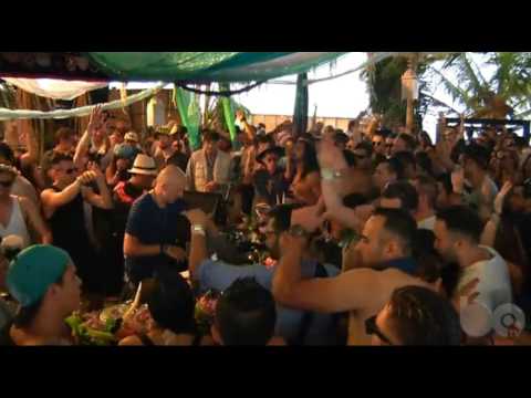 Lee Burridge playing a forthcoming MUUI remix at All Day I Dream (BPM2017)