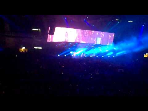ARMIN VAN BUUREN - In And Out Of Love (klubbers meeting 2011) [Borch]