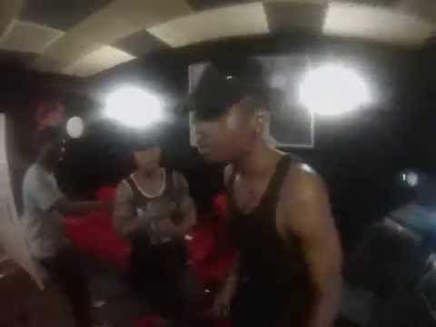 Present Minds Diamond & Orlando freestyle with Non-Applicable After a STUDIO  SESSION!