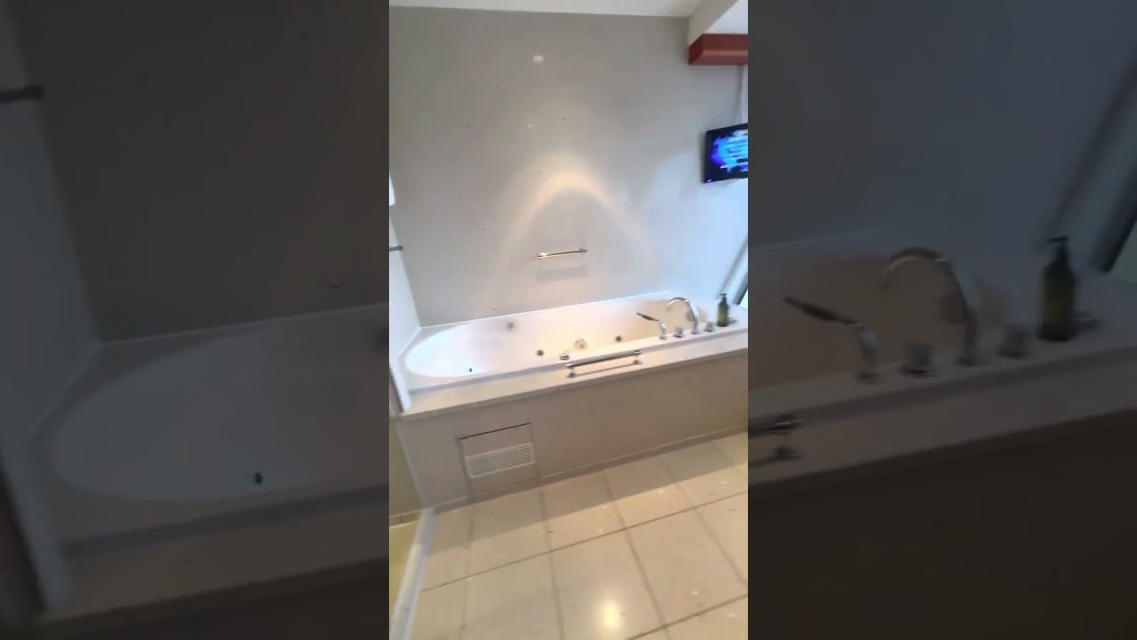 Norwegian Star - Cabin 14000 - Video 4