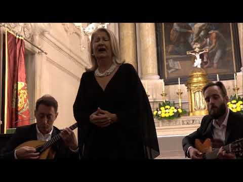 Tu que andas de mim ausente - Maria Da Nazaré - Fado Lá Fora 2