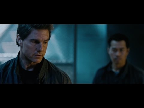 Jack Reacher: Never Go Back (Viral Video 'Fight')