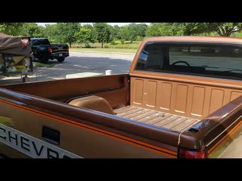 1990 Chevrolet Silverado c1500 on 22" raceline billets