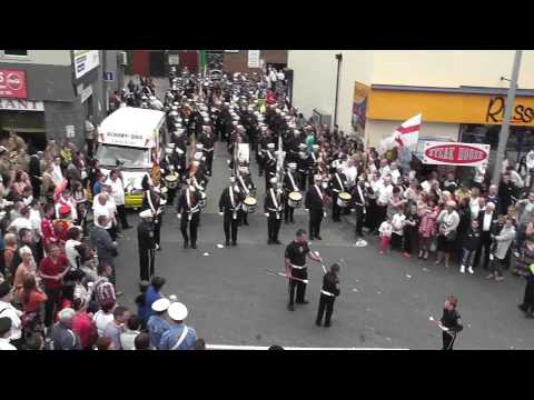 Shankill Protestant Boys FB @ Gertrude Star Flute Band 50th Anniversary Parade 2011