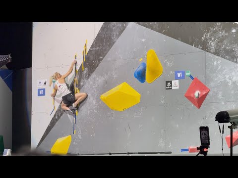 Janja Garnbret FLASHES W3 Finals Boulder @ IFSC Climbing World Championships Seoul 2025